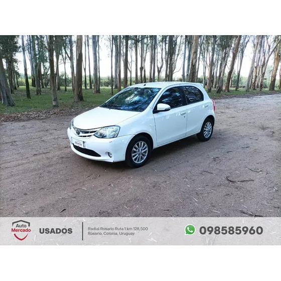 Toyota Etios -