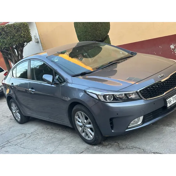 Kia Forte 2.0 Ex Mt