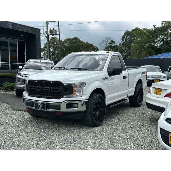 Ford F-150 3.3 Xlt