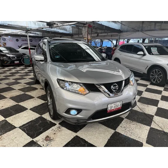Nissan X-trail 2.5 Exclusive 2 Row Mt