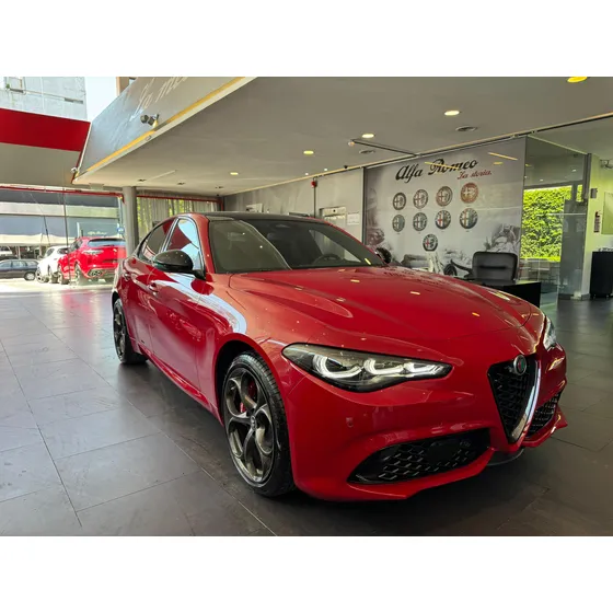 Alfa Romeo Giulia 2.0 280cv Veloce