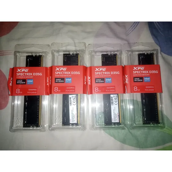 Memorias Ddr4 4x8gb Rgb (sin Disipador)