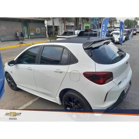 Chevrolet Onix Rs