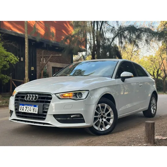 Audi A3 1.4 Tfsi Stronic 125cv