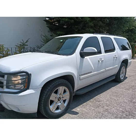 Chevrolet Suburban A Tela Aa At