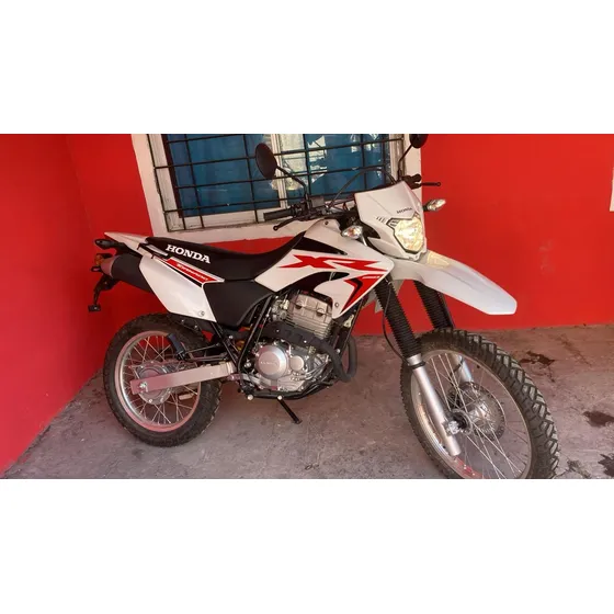 Moto Honda Tornado 250. Poco Rodada.
