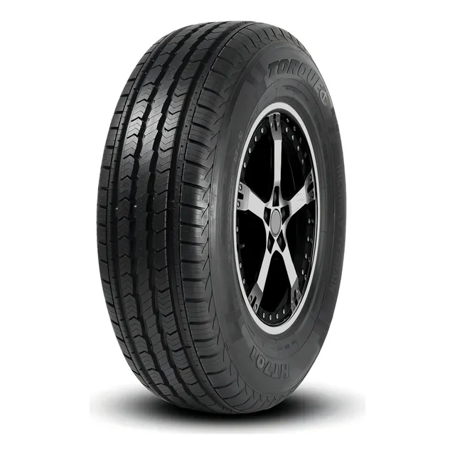 Cubierta 215/70/16 Torque Ht701 Colocada