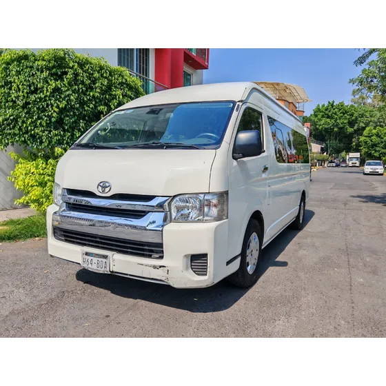 Toyota Hiace 2.7 Bus 15 Pas Mt