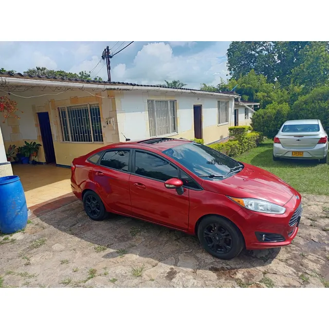 Ford Fiesta 1.6 Titanium Mt