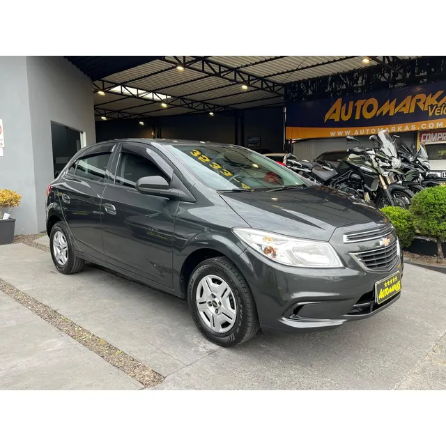 Chevrolet Onix Plus 1.0mt Lt Bancos Em Couro