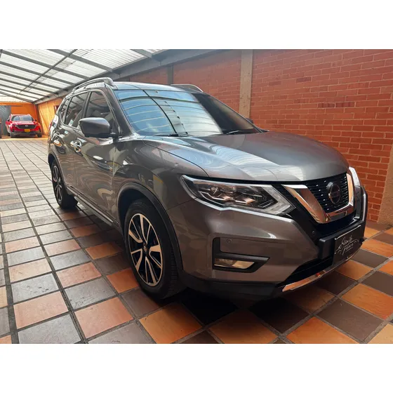 Nissan X-trail 2.5 Exclusive