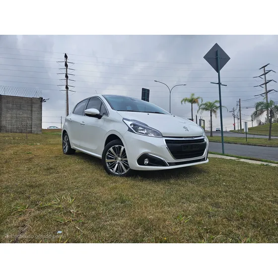 Peugeot 208 1.6 16v Griffe Flex Aut. 5p