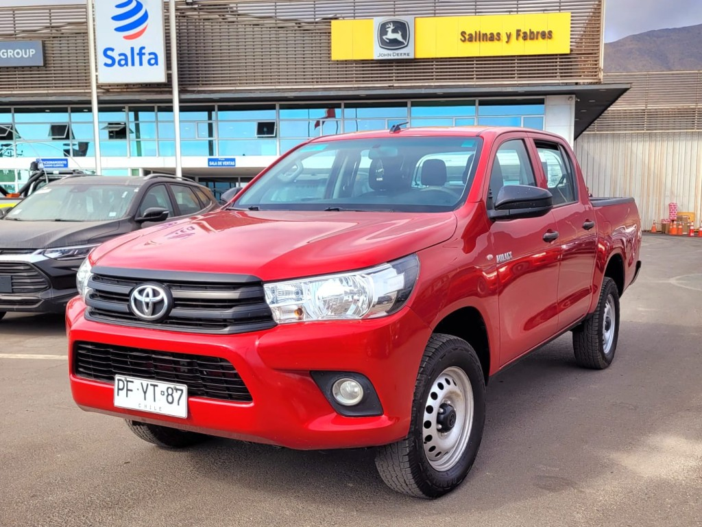 Toyota Hilux Dc 4x4 2.4 D Dx Mt