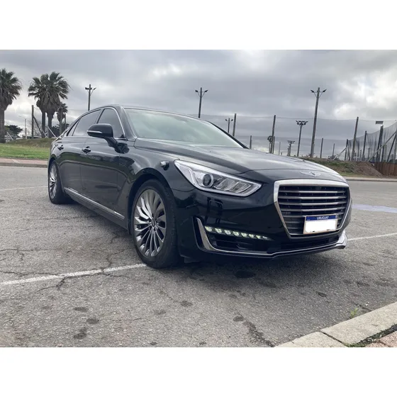 Hyundai Genesis 2.0 Coupe Seg. T 8at