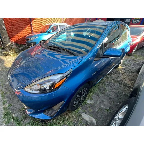 Toyota Prius C