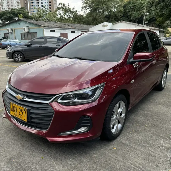 Chevrolet Onix 2021 1.0t Premier Hatch At