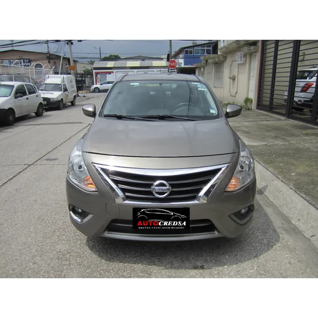 Nissan Versa Sedan