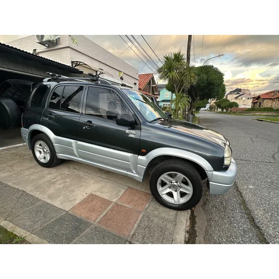 Suzuki Grand Vitara 2.0 I Mt