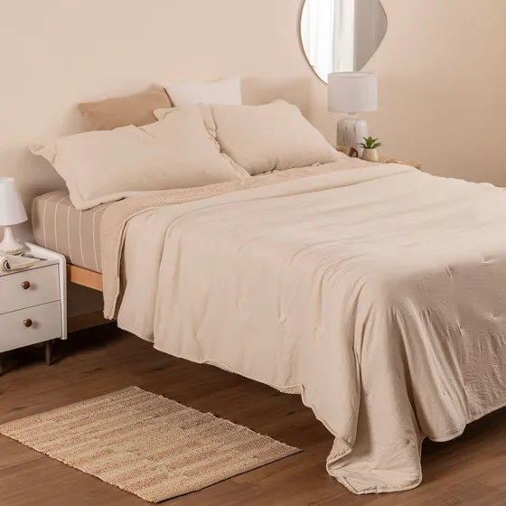 Acolchado 2 Plazas Queen Repujado Con Corderito + Fundas
