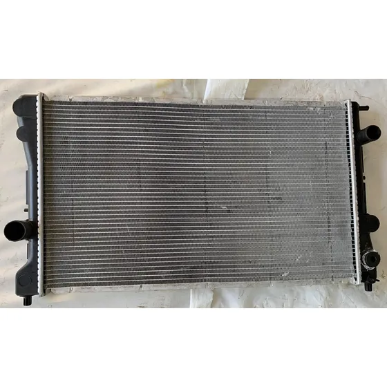 Radiador Chevrolet Blazer 2.5 C/a Td Motor Maxion Con Alojam