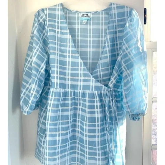 Blusón Azul, Talla S, Marca Future Collective