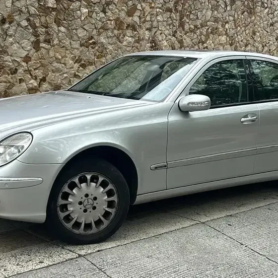 Mercedes-Benz Clase E 2005 3.5 E 350 Elegance