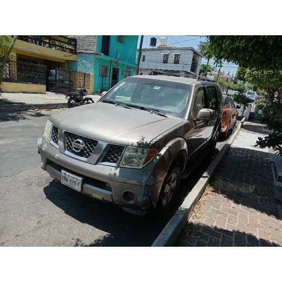 Nissan Pathfinder Se Tela Comfort 4x2 At