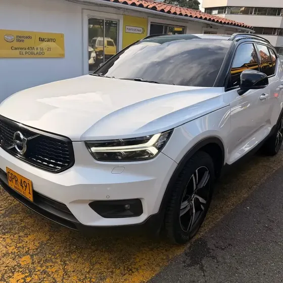 Volvo Xc40 2020 2.0 T5 Awd R-design