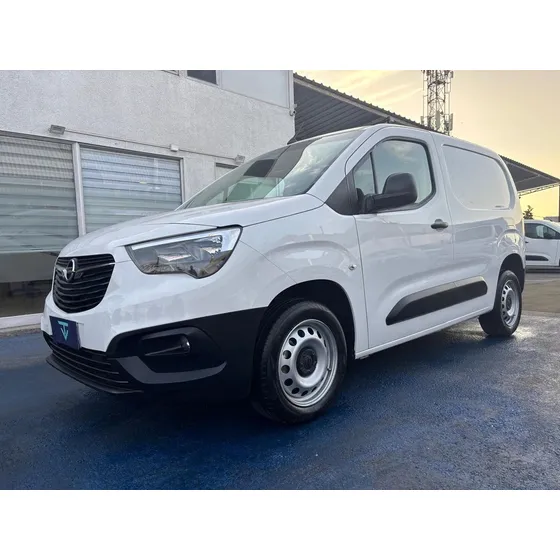 Opel Combo L1
