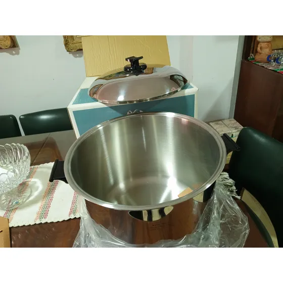 Olla Maxi Cooker Rena Ware 27 L. Original Nueva En Su Caja.