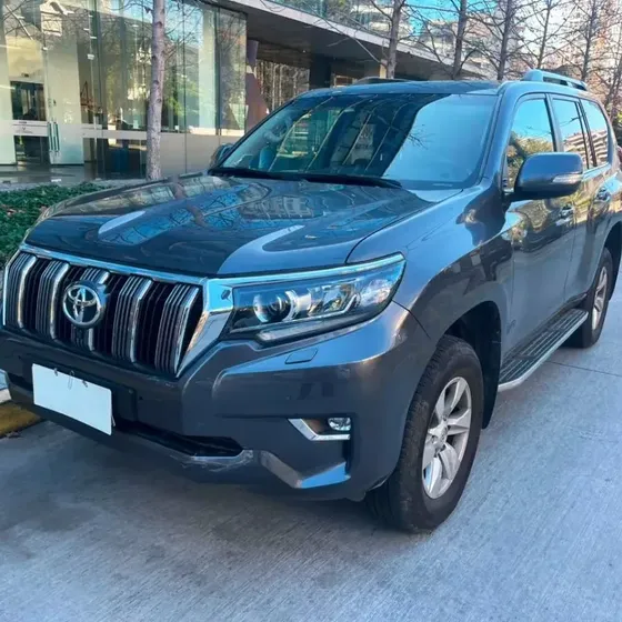 Toyota Land Cruiser Prado 2023 Vx 4.0 2023 en Vitacura - RM (Metropolitana) usado