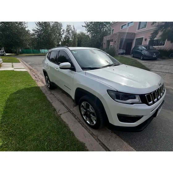 Jeep Compass 2.4 Longitude Plus 4x4