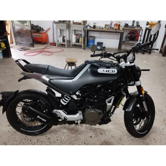 Husqvarna Svartpilen 401 2021