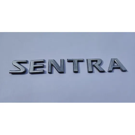 Emblema Letras De Tapa Cajuela Nissan Sentra 2004 2008 2012