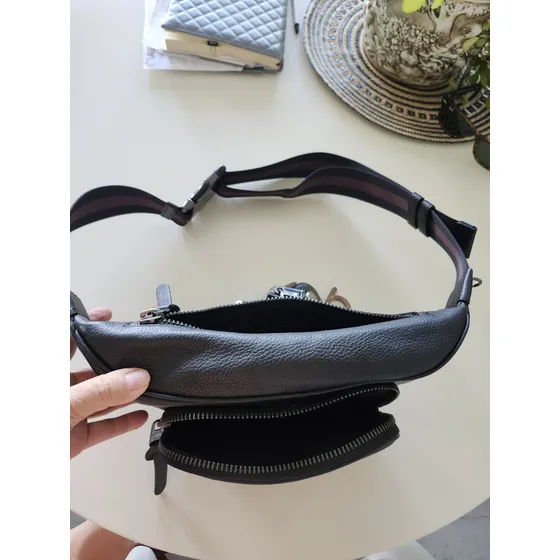 Koala O Riñonera, Unisex, Color Negro. Marca Coach. Nueva.