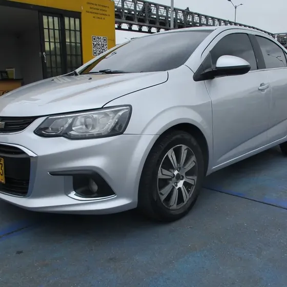 Chevrolet Sonic 2018 1.6 Lt 5 P