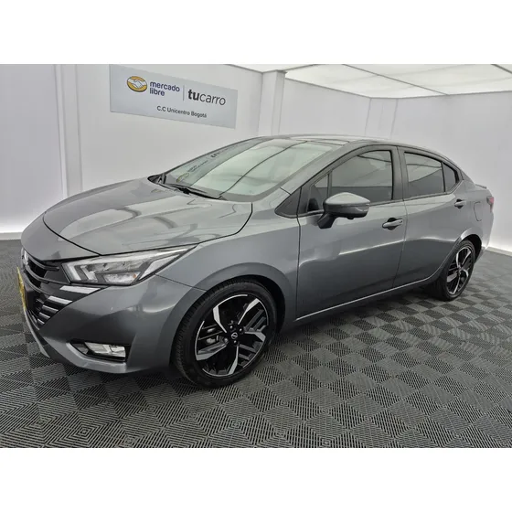 Nissan Versa 1.6 Exclusive Cvt