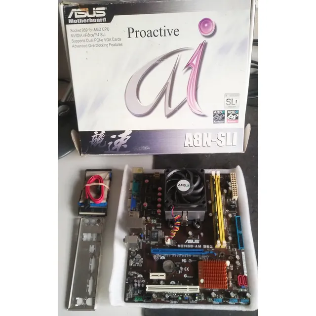 Placa Base Asus M2n68-am Se2 Micro Memoria Chapita Cables Marrón