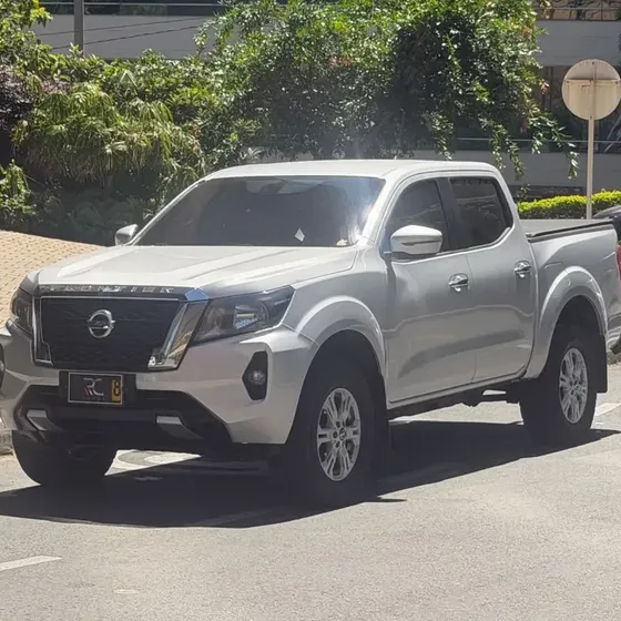 Nissan Frontier 2023 Se 4x4 2.5cc