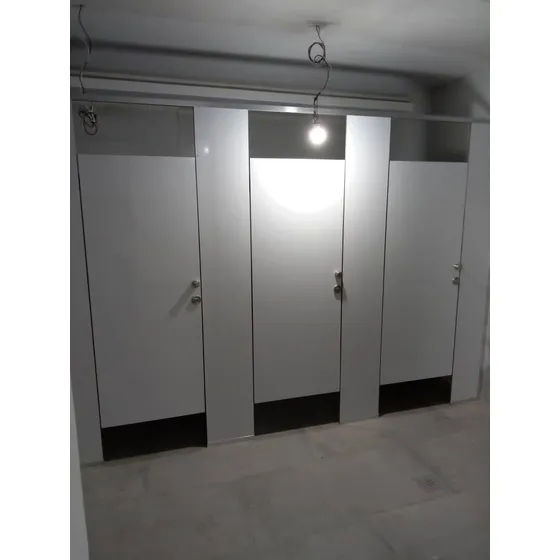 Tabiques Sanitarios Baños Públicos En Baquelita Y Mdp 