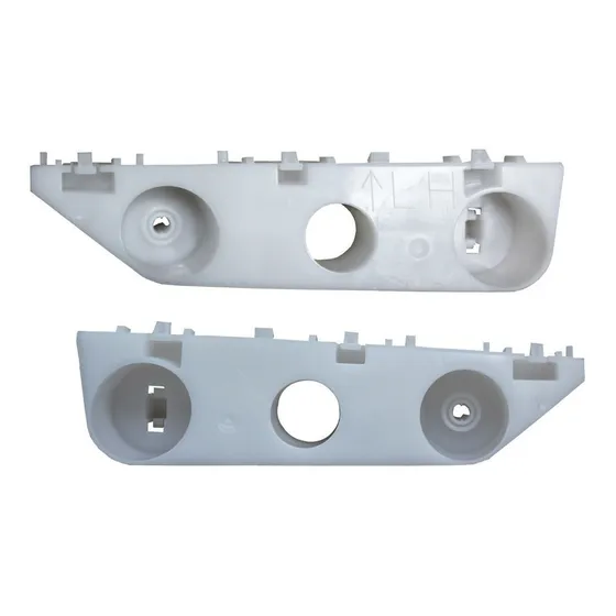 Soporte De Fascia Delantera Izq Y Der Nissan March 2012