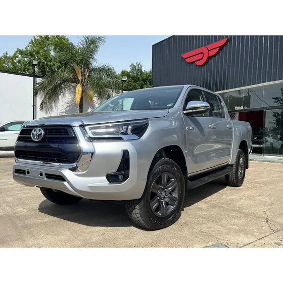 Toyota Hilux Pick-up 2.8 Cd Srv 204cv 4x4 At