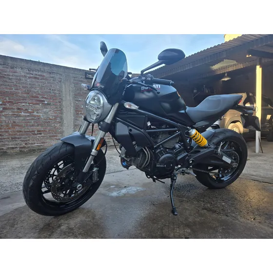 Ducati Monster 797 Con 8500km