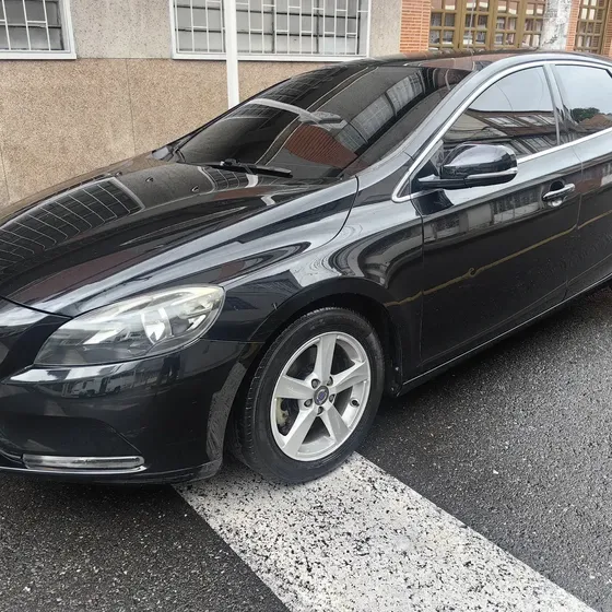 Volvo V40 2014 1.6 T4 Kinetic