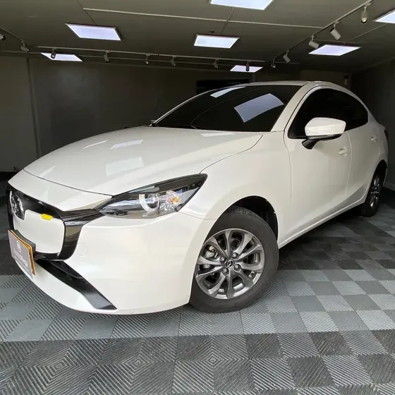 Mazda 2 2026 1.5 Touring Sedan