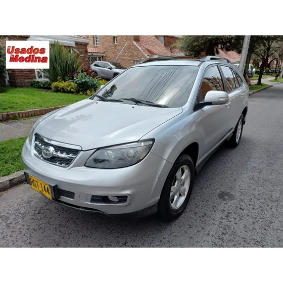 Byd S6 2.4 Gs-i