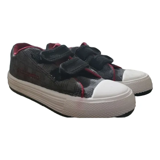 Zapatillas Pampero Cuadros Gris Oscuro Con Doble Abrojo.