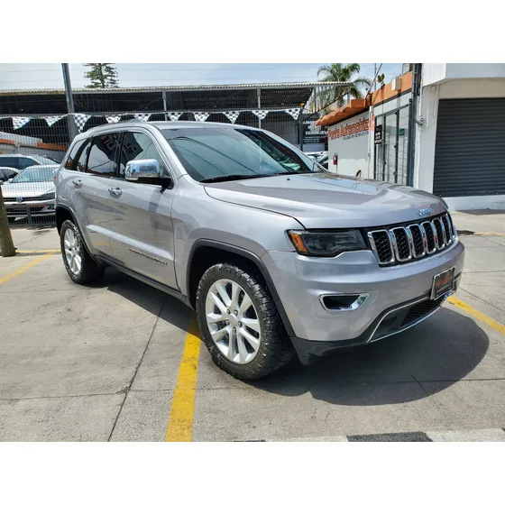 Jeep Grand Cherokee 3.7 Limited Lujo 3.6 4x2 At