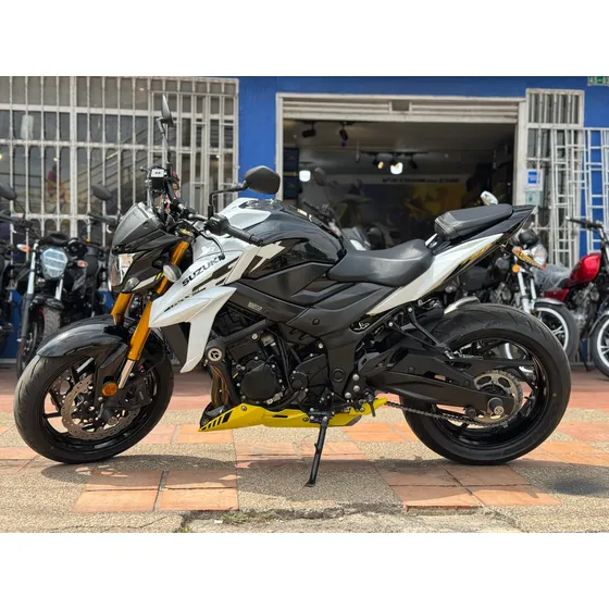 Suzuki Gsx-s750 Modelo 2023
