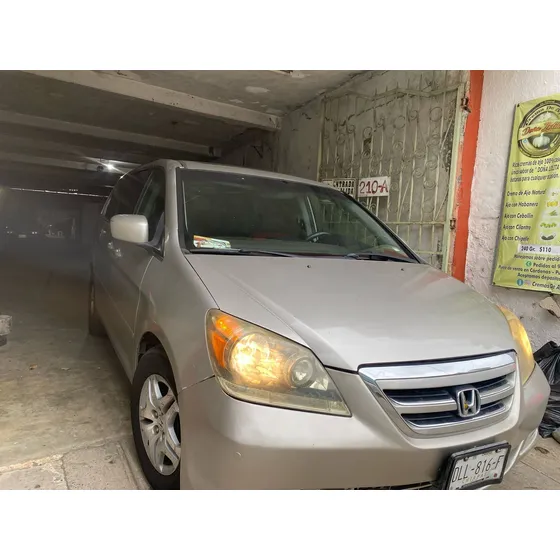 Honda Odyssey 3.5 Touring Minivan Cd Qc Dvd At
